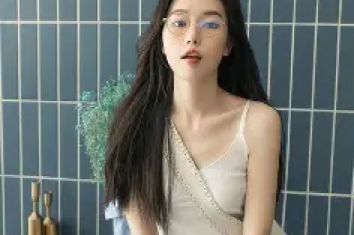知名励志网红塌房困苦人设都是假的曾劝未成年女孩从事灰色行业