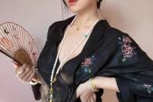 娱乐圈大瓜连爆！黄子韬生子风波未平又道歉张颂文低调救人获赞